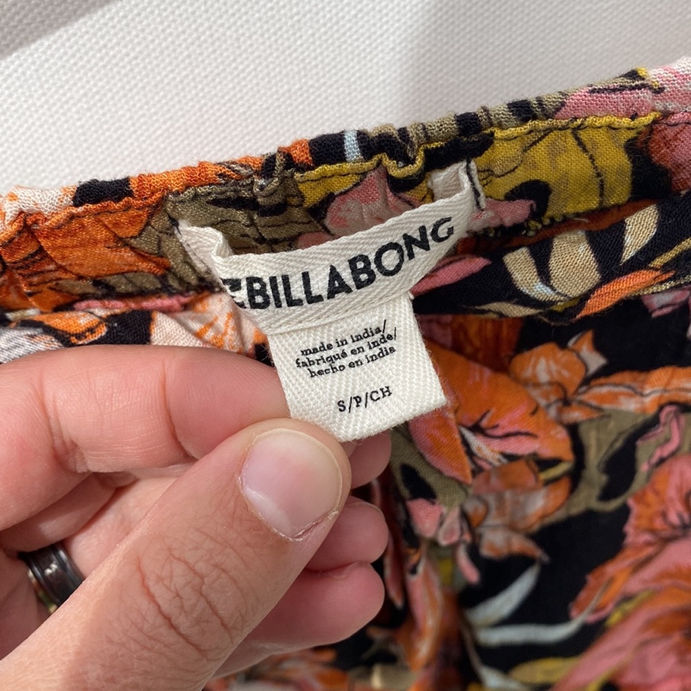 Billabong Sz Small Floral Wrap Shorts - Picture 2 of 8
